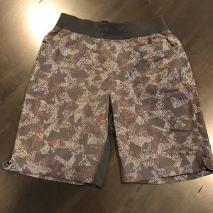 Lululemon THE Short 9in | Small